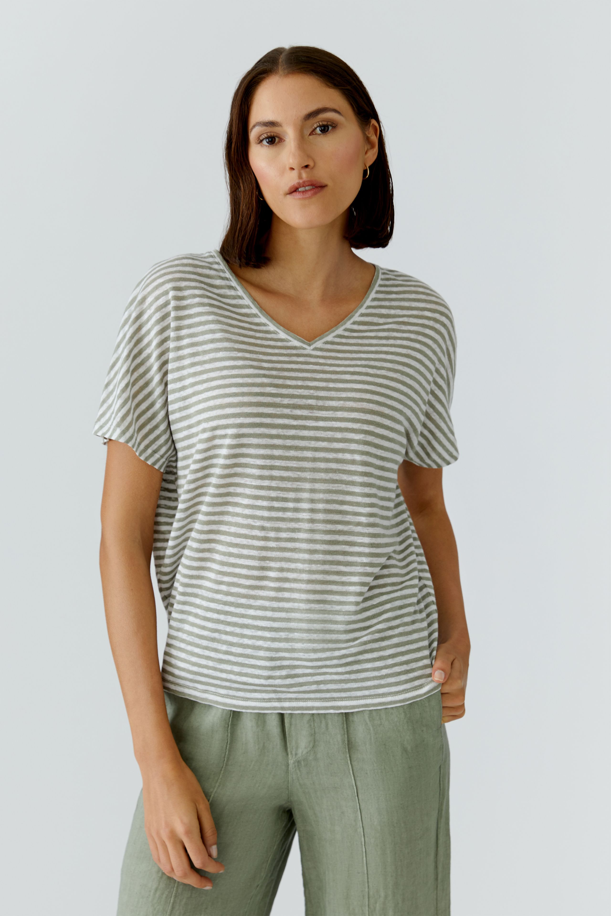 Oui  Leinen T-Shirt in modischem Shape 42