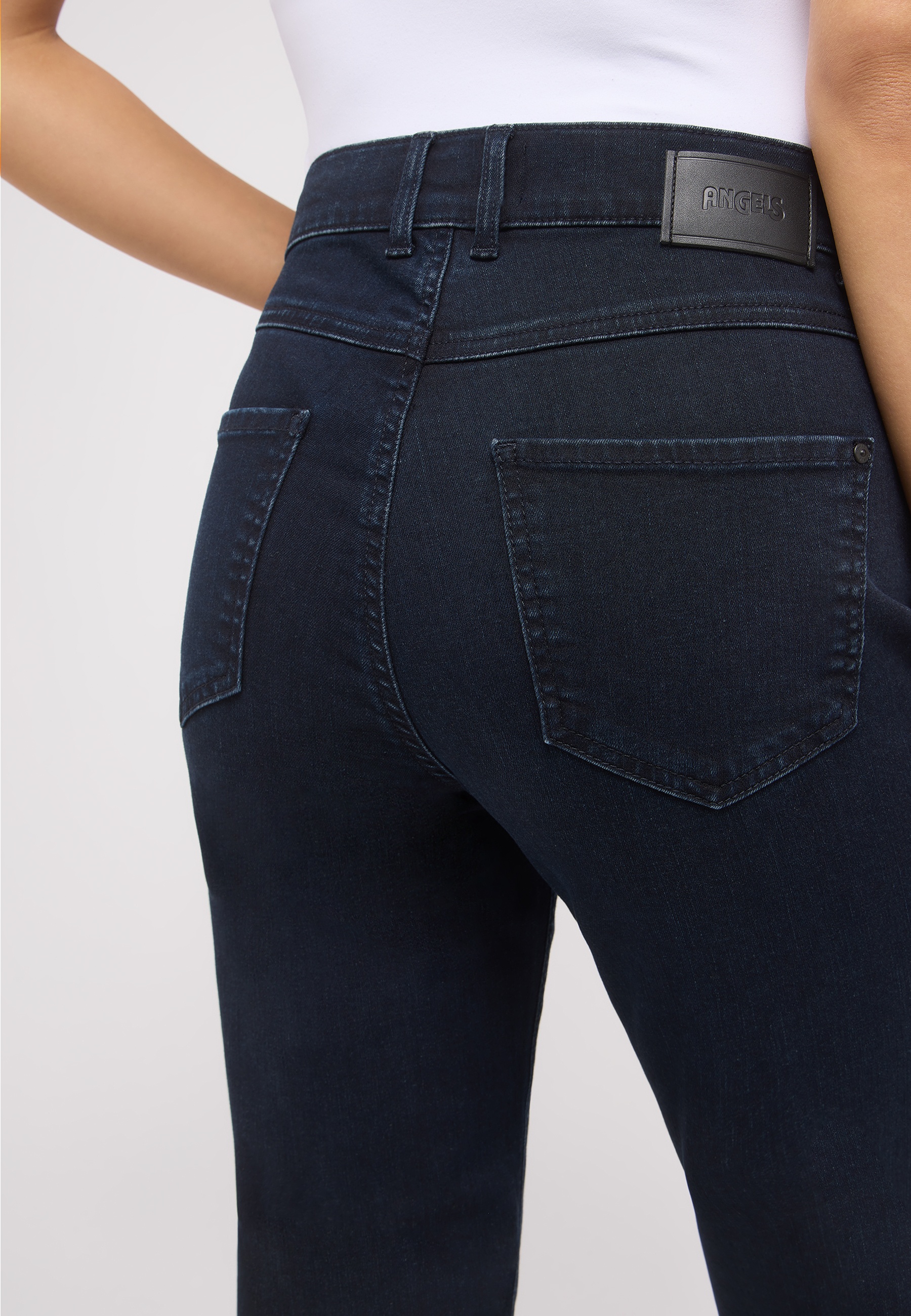 Angels Damen Jeans Lara – Straight Fit, Dark Blue Denim 44