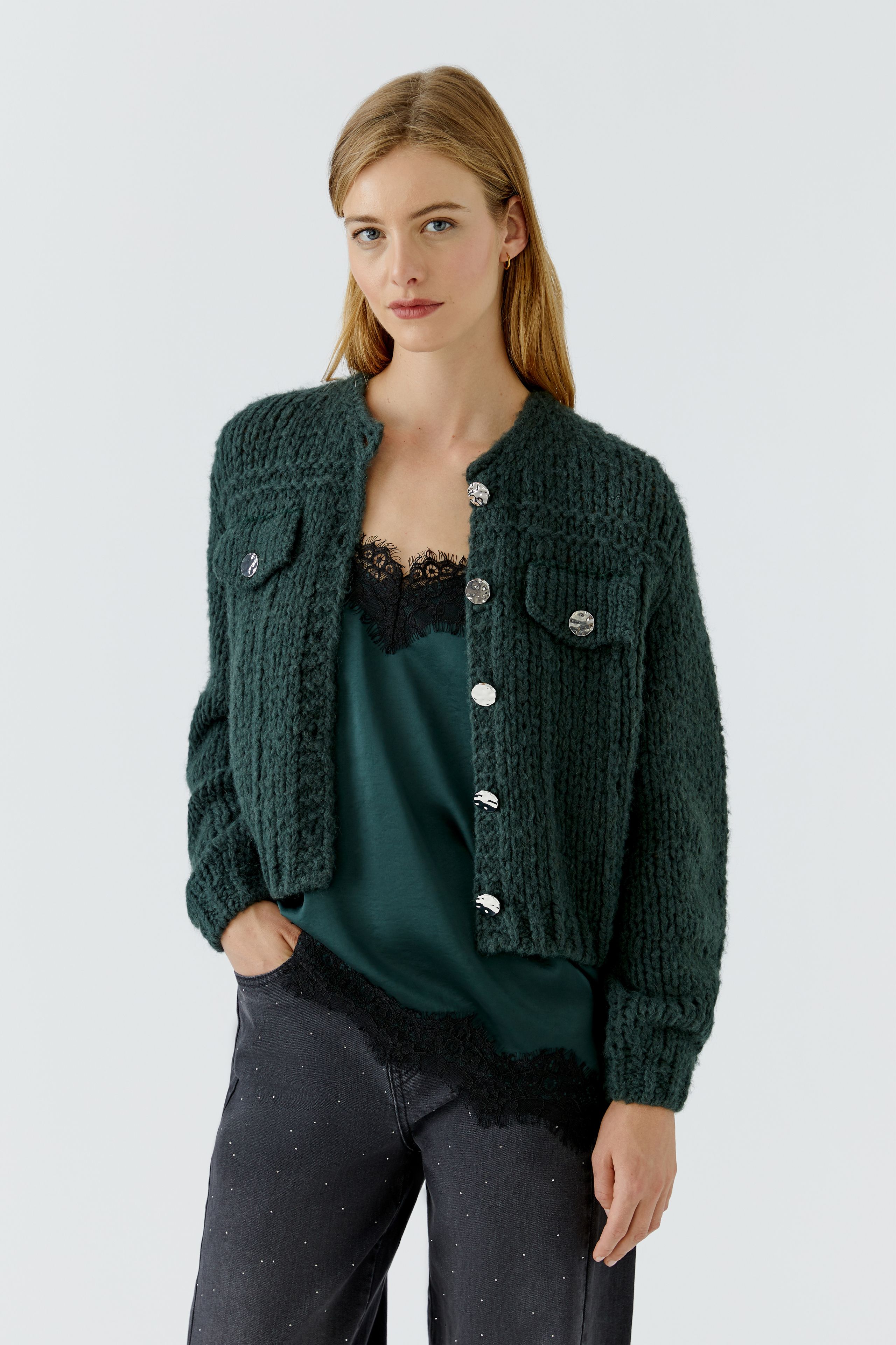 Oui Chunky Strickjacke in Tannengrün 42
