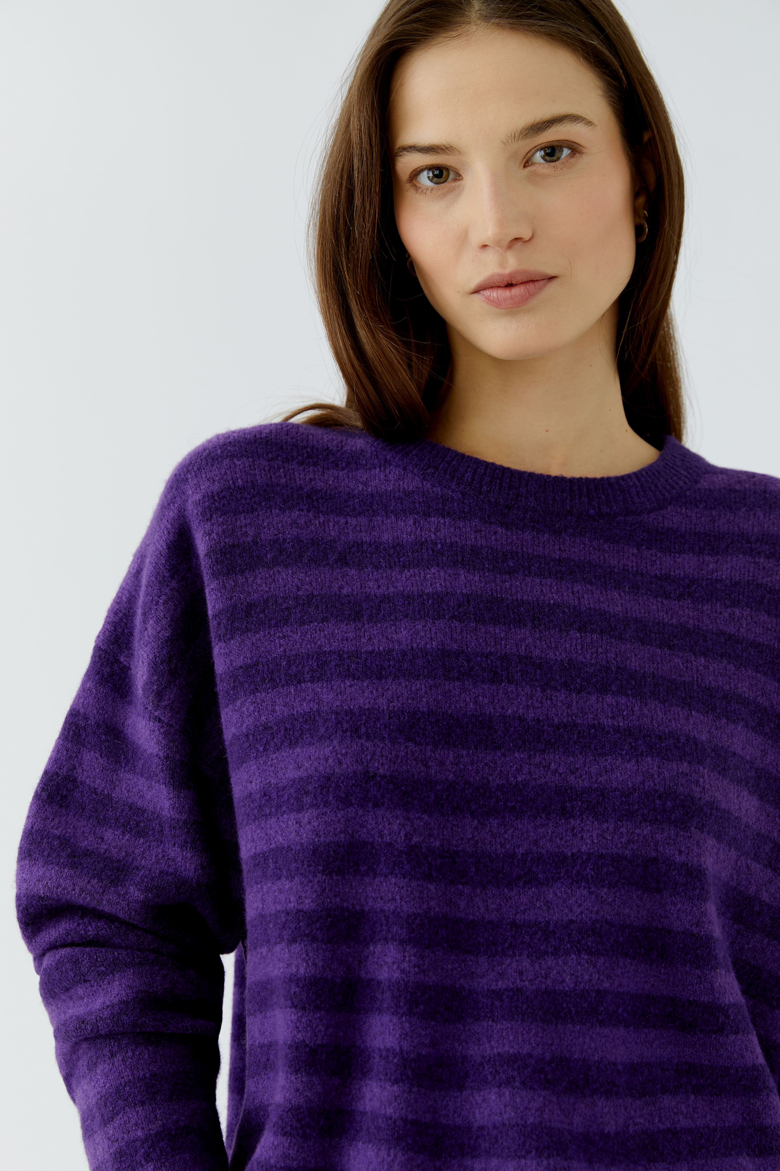 Oui Pullover mit Streifenmuster in Violett 42